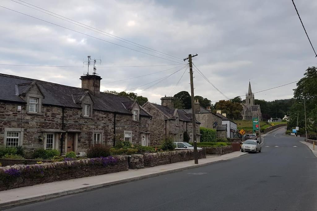 Central House Shillelagh Exterior photo